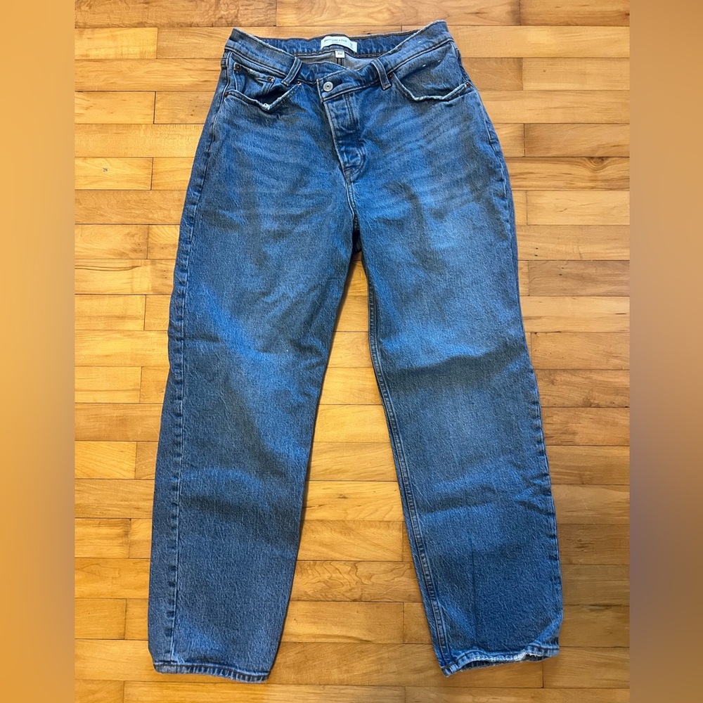 Abercrombie & Fitch Curve Love The Dad High Rise Jeans